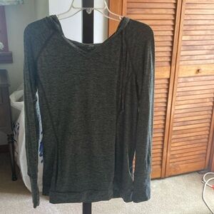 Aerie long sleeved shirt
